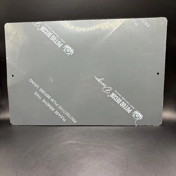 Metal Sign Warning Retired Person On‎ The Premises Knows Everything Sign Decor - Picture 2 of 2